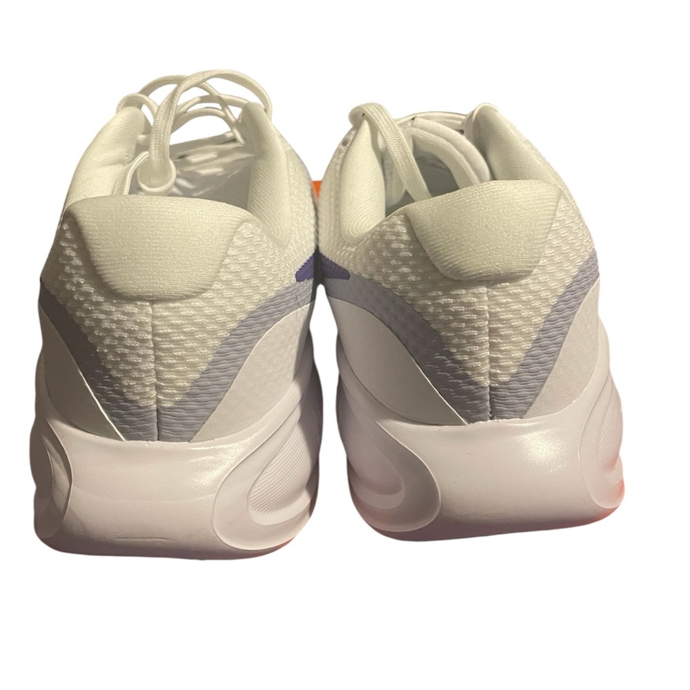Nike Revolution White and Purple - Picture 6 of 9